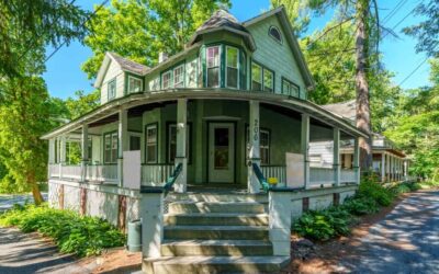 Charming Vintage Cottage in the Heart of Mount Gretna, Lebanon County, PA