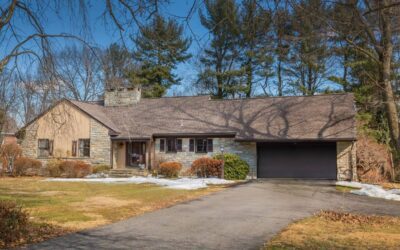 Auction | Charming on Country Club Drive in Lancaster County, PA