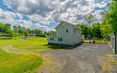 Auction | 3-Bedroom Home on 1.6 Acres in Schuylkill Haven